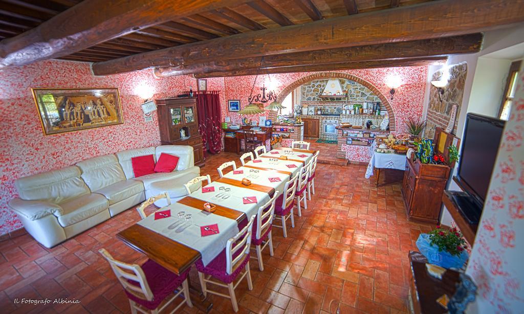 Agriturismo La Valle Degli Ulivi Semproniano Exteriér fotografie