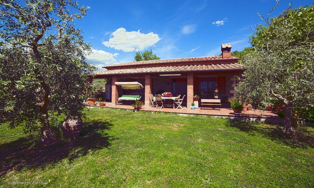 Agriturismo La Valle Degli Ulivi Semproniano Exteriér fotografie