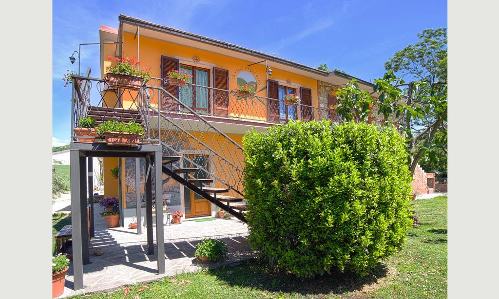 Agriturismo La Valle Degli Ulivi Semproniano Exteriér fotografie